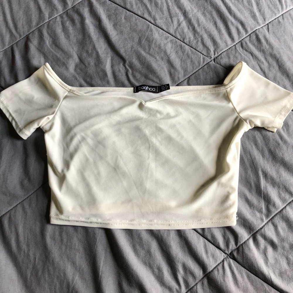 White off the shoulder crop top